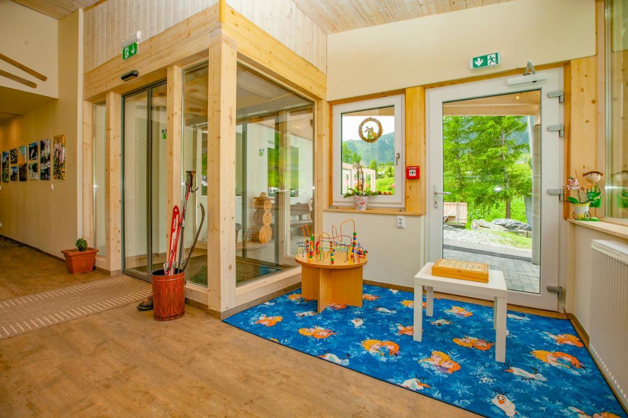 Kinderhotel Schneekonig Patergassen Exterior photo