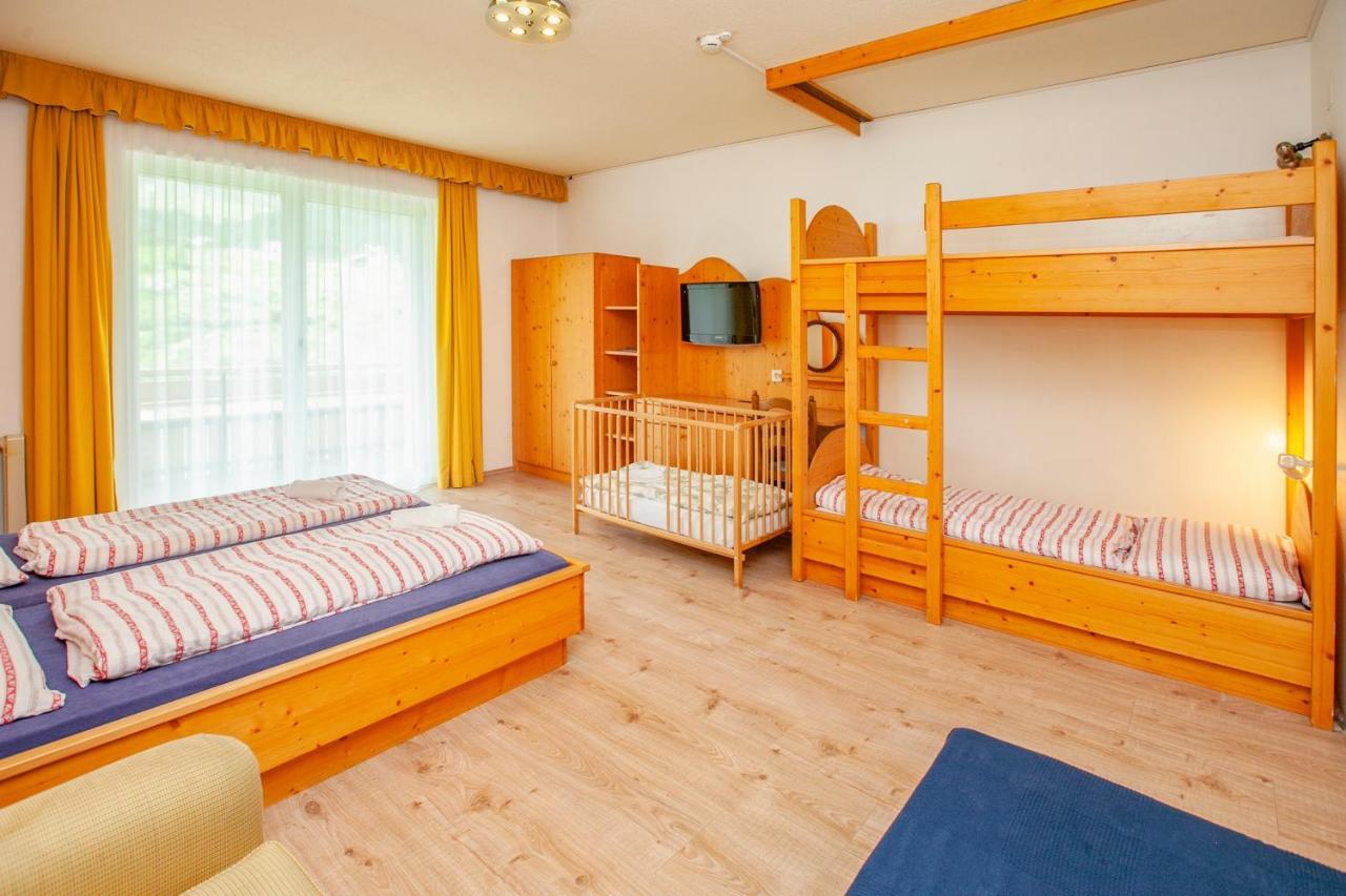Kinderhotel Schneekonig Patergassen Exterior photo